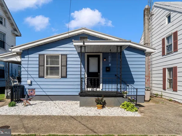 12 S Vermont St, Williamsport, MD 21795