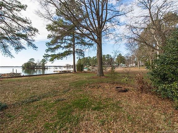 5th image of 20621 Island Forest Dr