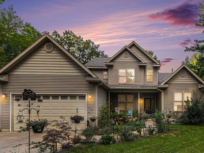 859 Pine Grove Ave, Traverse City, MI, 49686