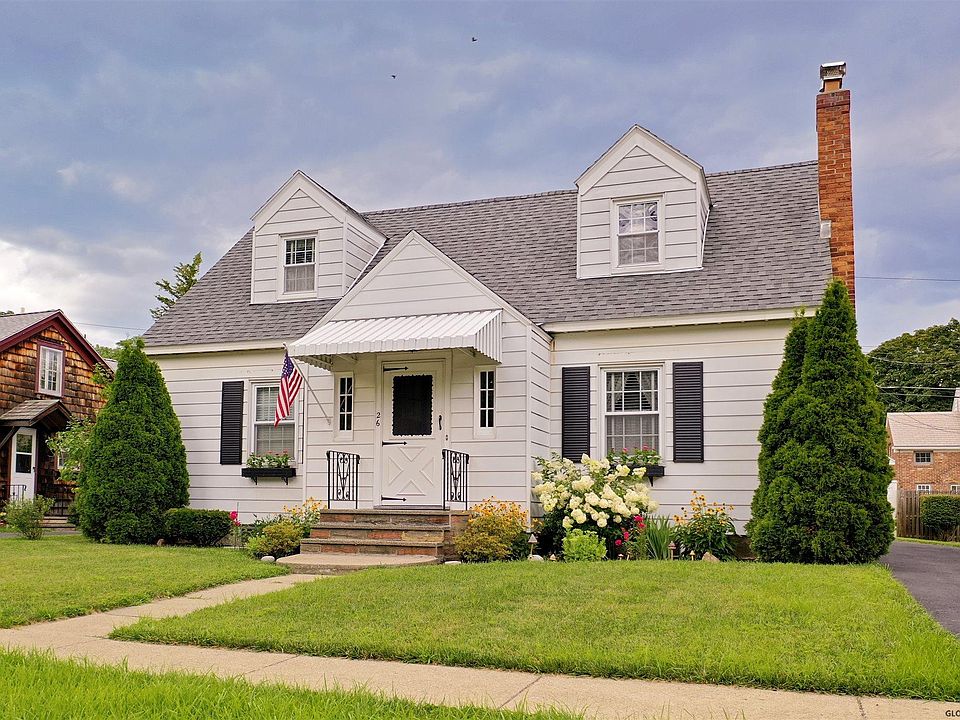 1st image of 26 Berncliffe Dr