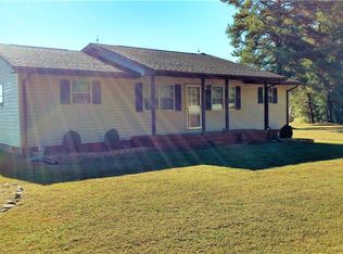 6509 Hines Rd, Disputanta, VA 23842