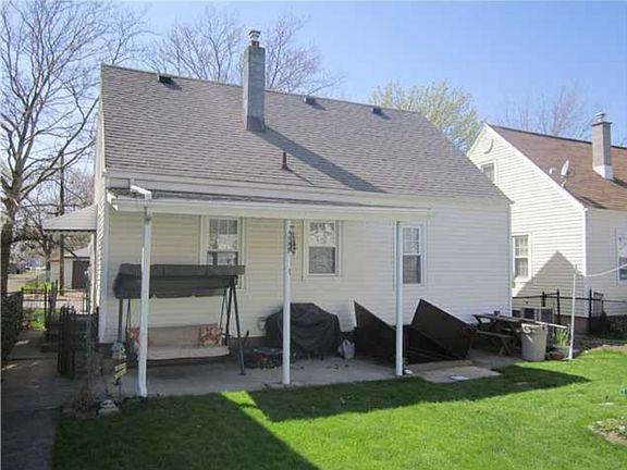 2nd image of 351 37th St