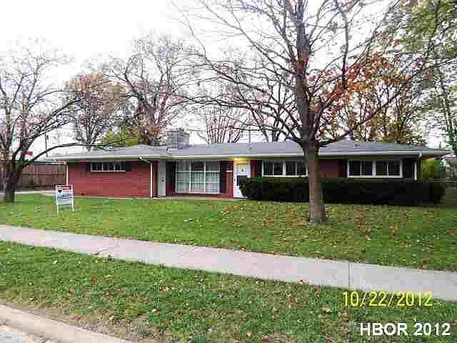 1st image of 120 Northcliff Dr