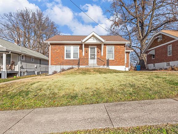 2nd image of 9023 Windom Ave