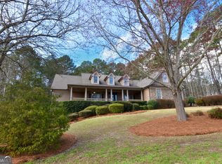 208 Chandler Walk, Loganville, GA