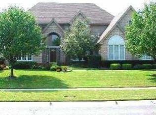 5227 Kings Run Rd, Sylvania, OH 43560