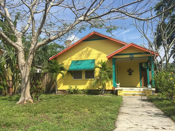 217 20th Ave S, Saint Petersburg, FL 33705