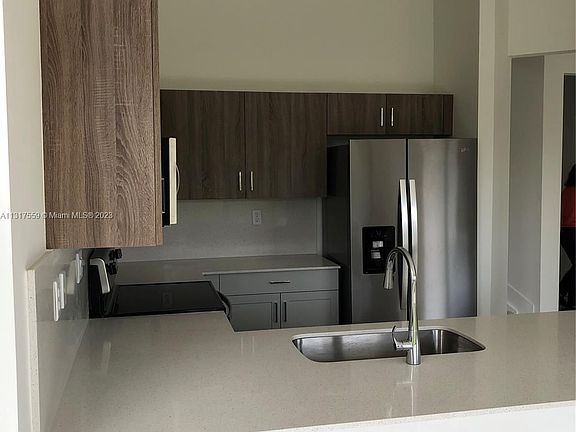 5th image of 5650 Agostino Way
