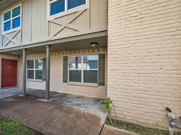 1701 Upland Dr APT 184, Houston, TX 77043