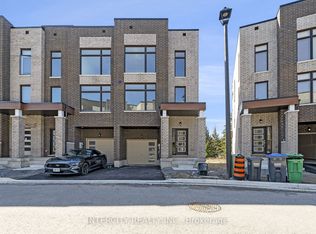28 Queenpost Dr #30, Brampton, ON L6Y6L2