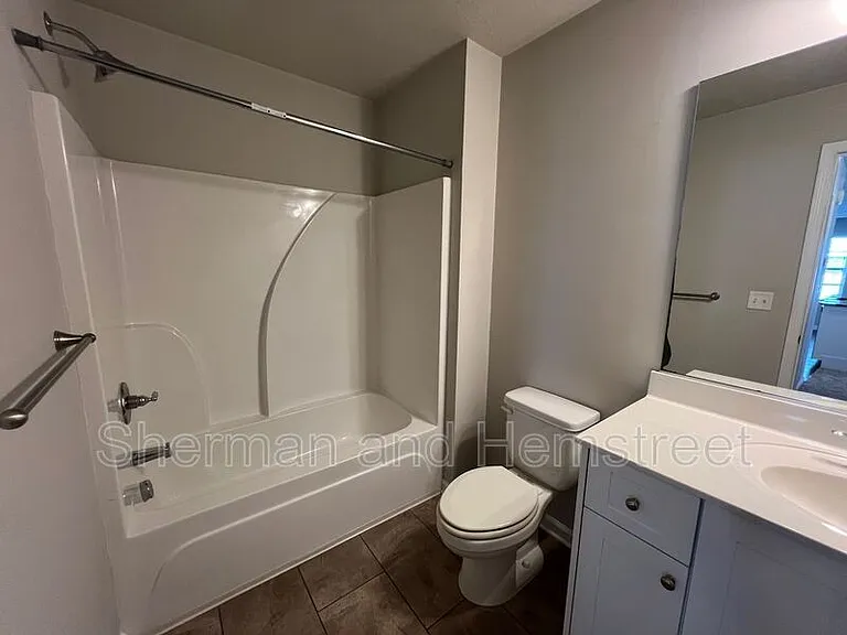736 Tarvin Cir — Photo 12