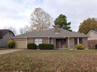 6610 Chesapeake Dr, Memphis, TN 38141
