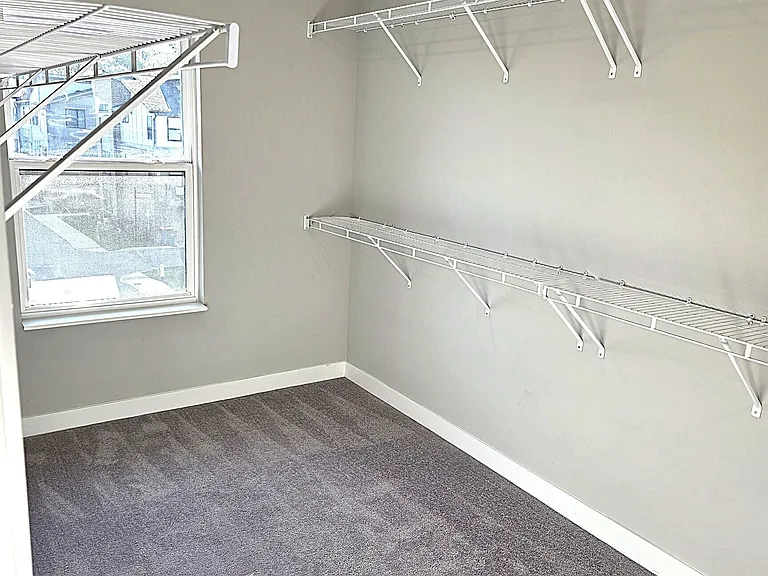 11596 Fulham St — Photo 34