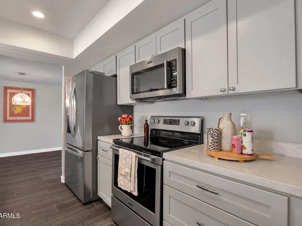 1611 E LA JOLLA Drive, Tempe, AZ 85282