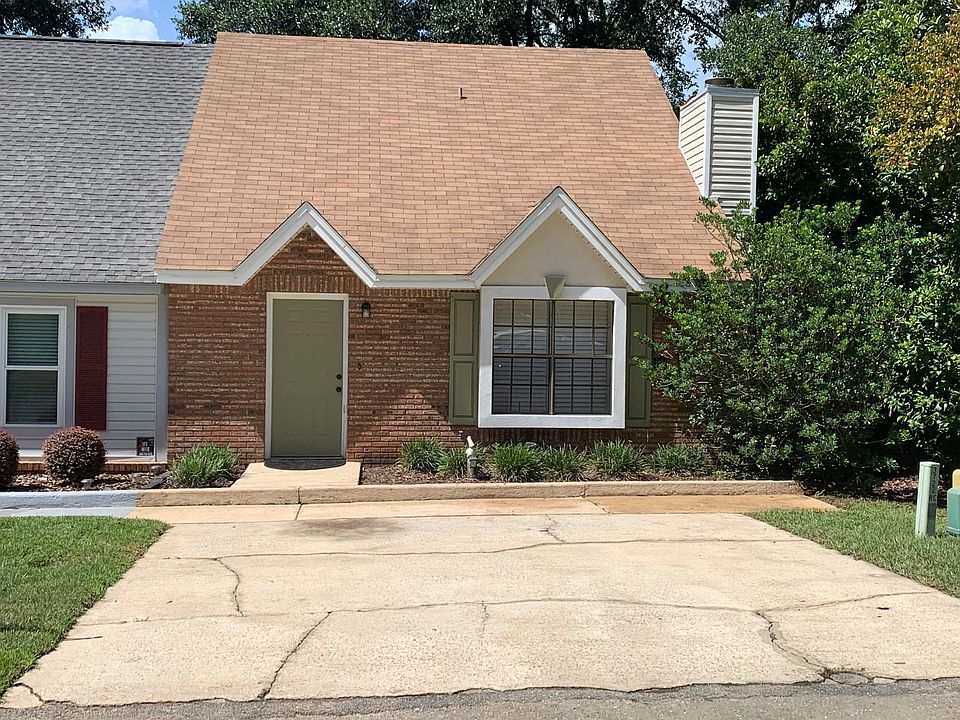 1st image of 3724 Rockbrook Ct