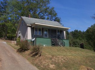 536 E Mallow Rd, Covington, VA 24426