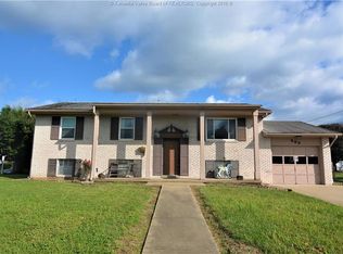 503 McNeil Ave, Point Pleasant, WV 25550