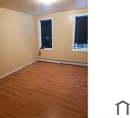 2nd image of 119 Bragaw Ave APT 4