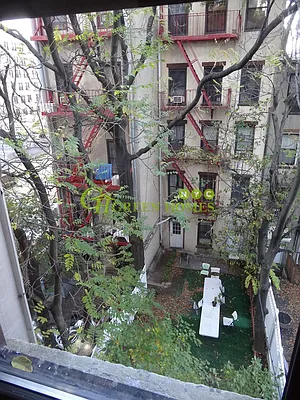 Rented by Green Home NY Realty LLC | media 42