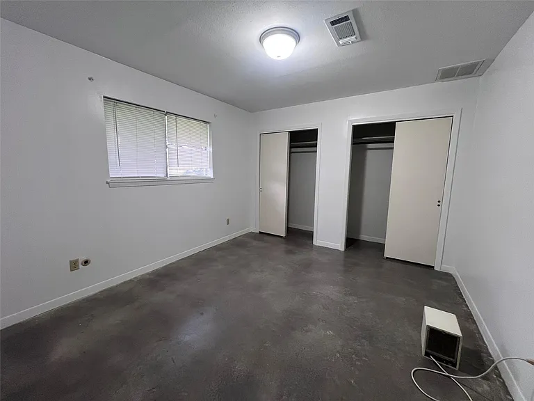 626 N Resident St — Photo 20