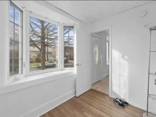 838 Roosevelt Avenue image 10 of 15