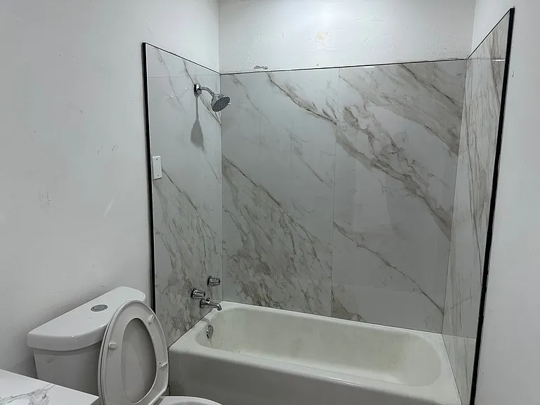150 E 12th St #1 — Photo 12