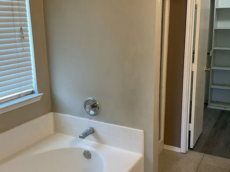 1001 Stockton Dr — Photo 15