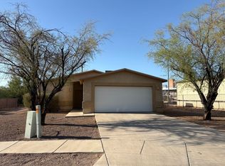 2049 E Cochise Vis, Tucson, AZ 85713