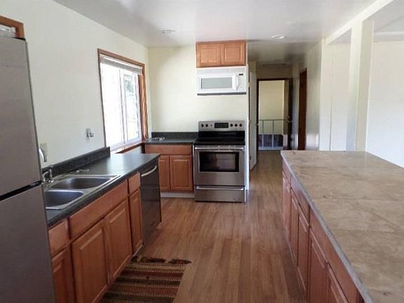 5th image of 9830 NE 20th St