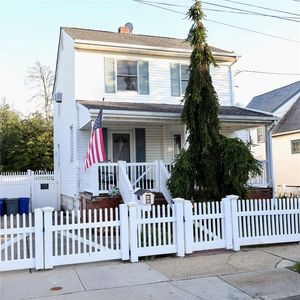 24 Pine Street, Oceanside, NY, 11572