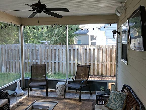 Screen Porch