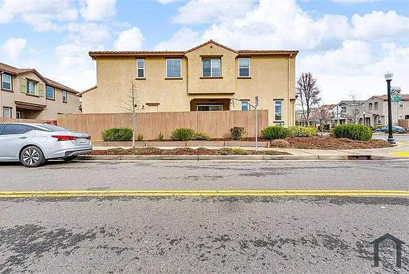 4389 Natomas Central Dr — Photo 30