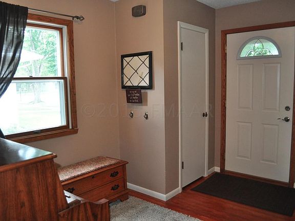 Entry way area