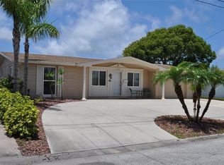 12701 3rd Isle, Hudson, FL 34667