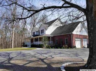 99 Substation Rd, Union Grove, AL 35175