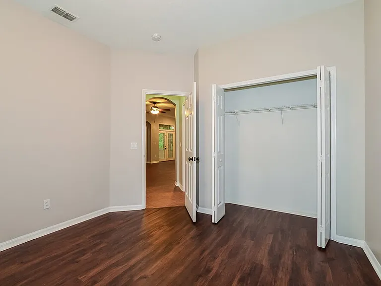 1605 Golfside Village Ct — Photo 13
