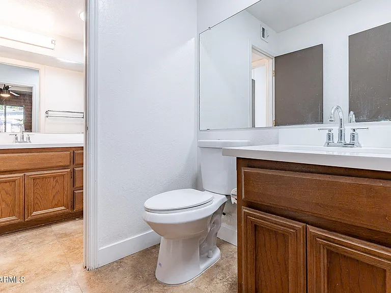 4413 E Hubbell St #86 — Photo 6