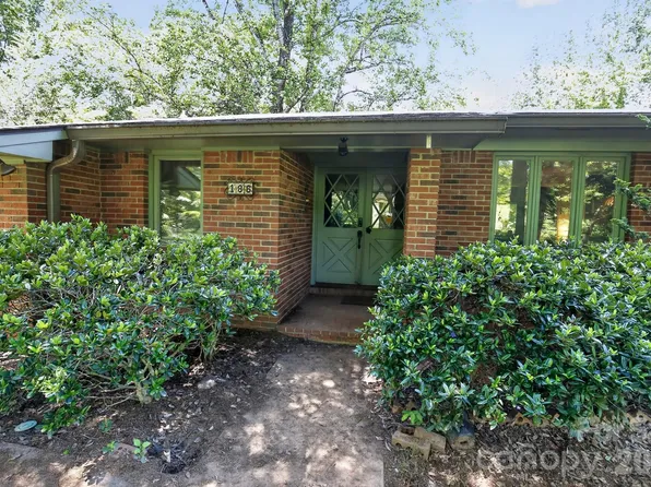 186 Catherine Dr, Columbus, NC 28722