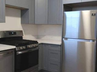 598 12th Ave, San Francisco, CA 94118