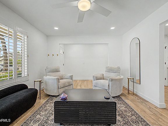 2nd image of 5040 E SUNNYSIDE Drive