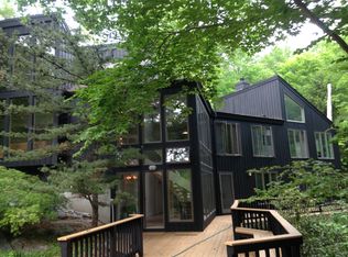 264 Trinity Pass Rd, Pound Ridge, NY 10576