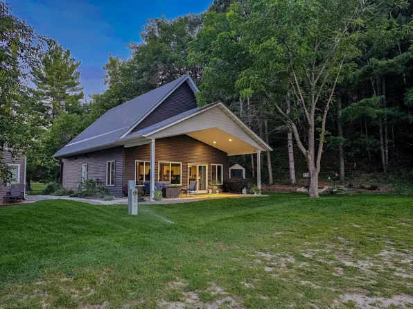 42845 Sunshine Villa Dr, New York Mills, MN 56567