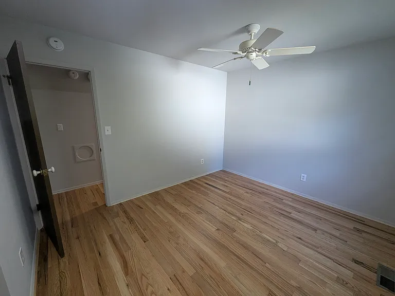 740 Penny Ct — Photo 37