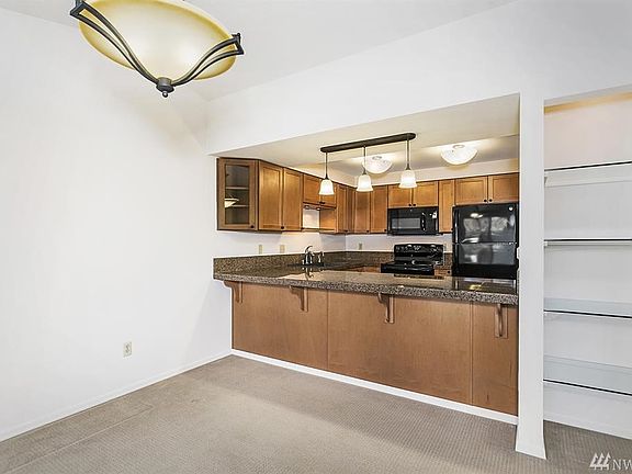 5th image of 6020 N Highlands Pkwy APT 10-N