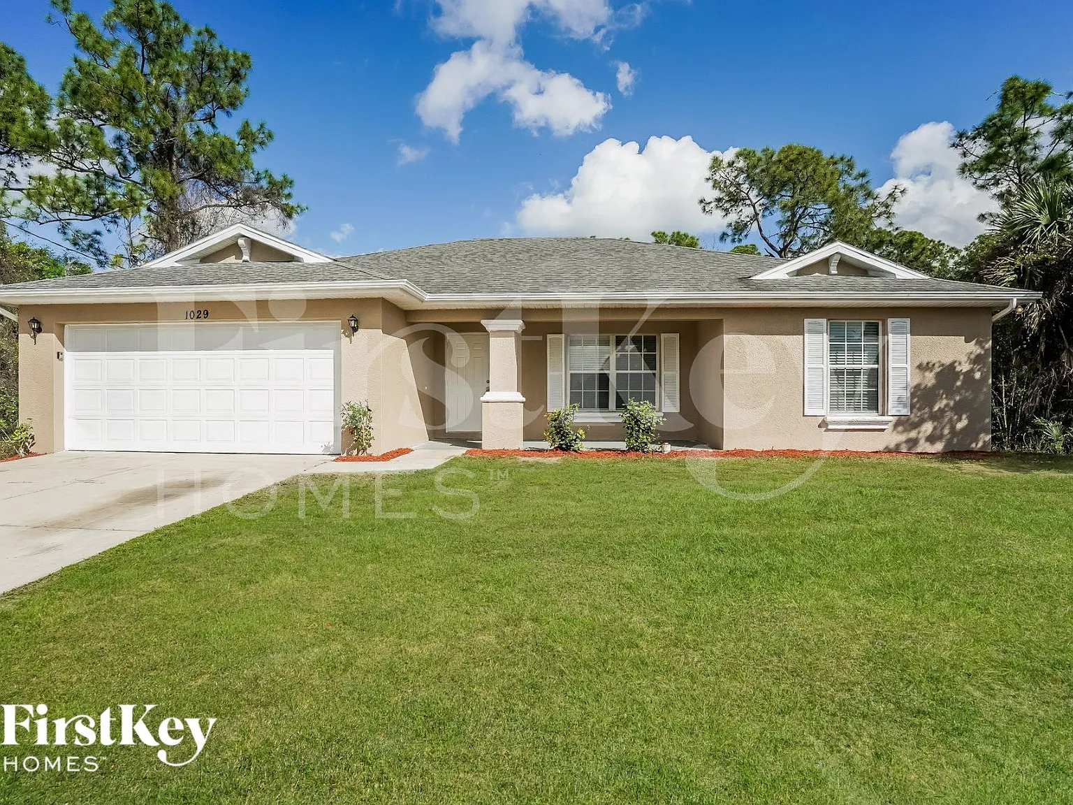 3 bed, 2.0 bath, 1574 sqft, $1,825 — Photo 1