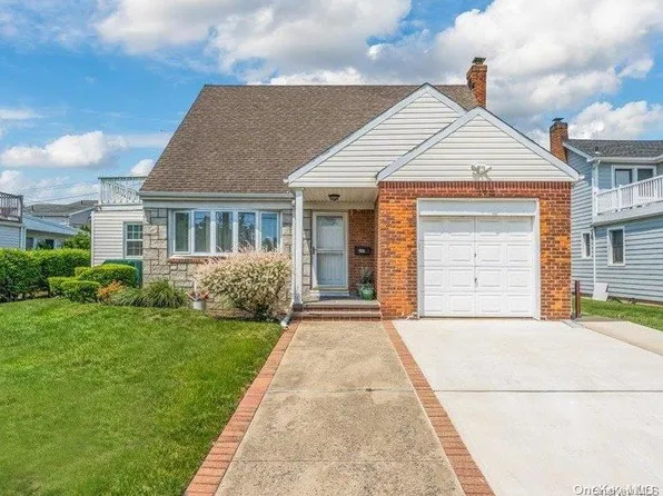 1504 Beech Street, Atlantic Beach, NY 11509
