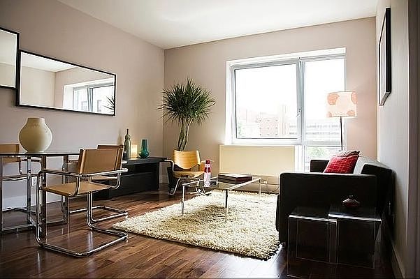 2nd image of 229 8th St #2D