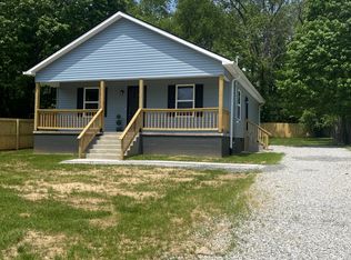 119 Noles St, Decherd, TN 37324