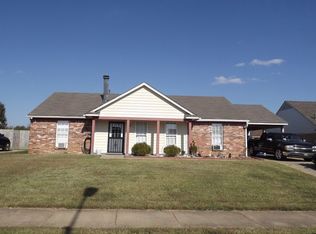 6372 Magnolia Lakes Dr, Olive Branch, MS 38654