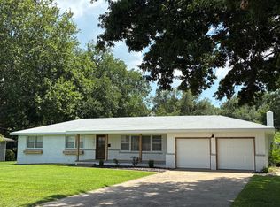 2162 E Washita St, Springfield, MO 65804